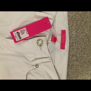 Lilly Pulitzer NWT, Size 4, 31" Worth Skinny Jeans - Sateen; Color: Resort White